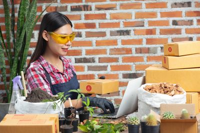5 Ide Bisnis Menguntungkan yang Bisa Dilakukan di Desa
