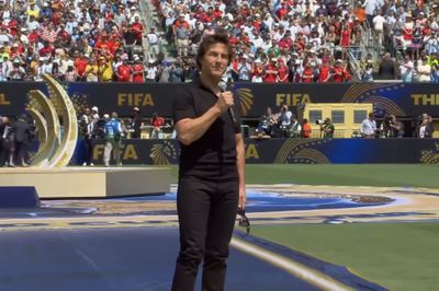 Tom Cruise Serukan Persatuan Dunia di Seremoni Final Piala Dunia FIFA 2026