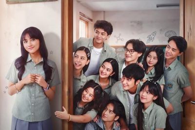Sinopsis dan Daftar Pemain 12 IPA 4, Lengkap dengan Proses di Balik Layarnya!