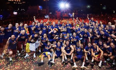 Tim La Furia Roja Tiba di Spanyol dan Gelar Parade Kemenangan Bersama Fans