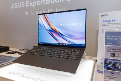Bobot 0,99 Kg dan Layar OLED! Ini Alasan ASUS ExpertBook Ultra Makin Diburu
