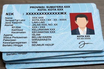 Jangan Salah! Ini Arti Latar Belakang Foto Merah dan Biru pada KTP