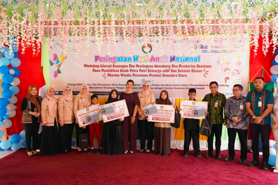 118 Siswa Sekolah Binaan DWP Sumut Terima Santunan Pendidikan dari Kahiyang Ayu