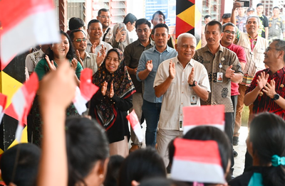 Wagub Surya Dorong Pembangunan Pendidikan yang Tak Hanya Berfokus pada Gedung