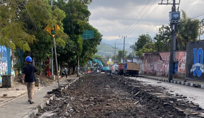 Pembongkaran Jalan Hasanudin Dimulai, Proyek Revitalisasi Simpang Empat Patih Kota Batu Masuki Tahap Baru