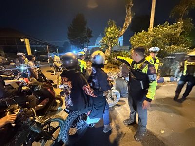 Satlantas Polres Purwakarta Intensifkan KRYD Malam Hari, Cegah Pelanggaran Lalu Lintas dan Kejahatan Jalanan