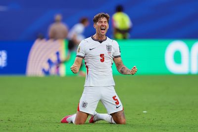 John Stones Setuju Gabung Inter Milan, Siap Dikontrak Hingga 2028!