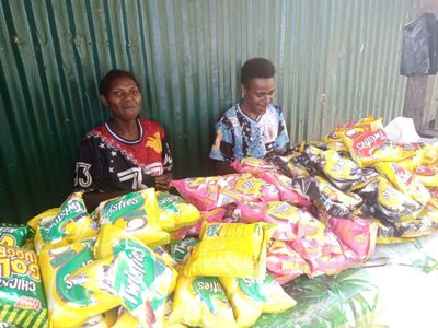 Perdagangan Perbatasan Skouw-PNG Menggerakkan Ekonomi Warga Dua Negara