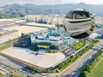 Pabrik Dihantam Topan, Begini Cara BYD Cari Cuan dari Mobil yang Rusak Akibat Badai