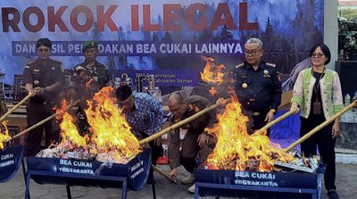 Sidak Barang Ilegal 8 Bulan di DIY Berakhir Ratusan Ribu Rokok, Iphone, Arak Bali dan Psikotropika dimusnahkan