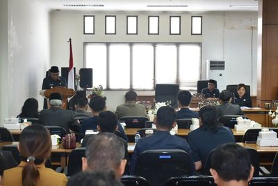 Jawab Pandangan Fraksi DPRD, Pemkab Malinau Fokus Tingkatkan Akuntabilitas APBD 2025
