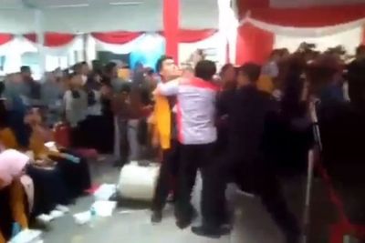 Berteriak Ke Jokowi, Mahasiswa STIEM Muhammadiyah Diamankan Paspampres