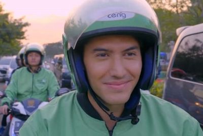 Film Sesuai Aplikasi, Kisah Dua Driver Ojek Online Kekinian
