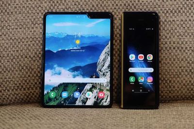 Masih Tertunda, Samsung Tawarkan Pembatalan Pesanan Dari Galaxy Fold