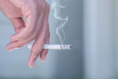 Tiga Bungkus Rokok Setara Dengan Menghirup Asap Knalpot