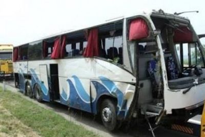 Gagal Nanjak, Bus di Pekanbaru Mundur dan Terbalik