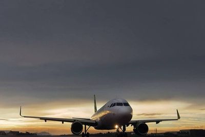 Mantap! Pemerintah Kasih Diskon Tiket Pesawat untuk Liburan Akhir Tahun