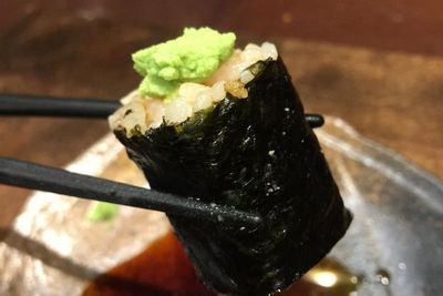 Ini Alasan Mengapa Kamu Makan Sushi Harus Pakai Wasabi