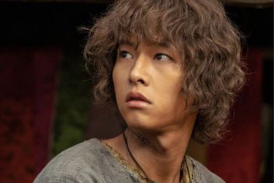 Arthdal Chronicles Merespon Tentang Perceraian Song Joong Ki