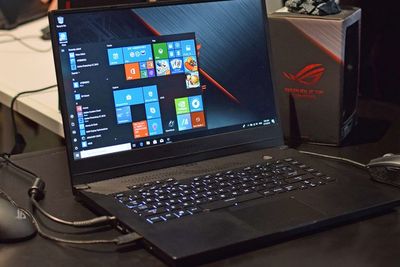 ROG Zephyrus G GA502, Laptop Baru Dari Asus Yang Gunakan AMD Ryzen