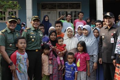 Bupati Tangerang & Danrem 052 Wkr Buka TMMD-105 Di Kronjo