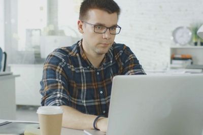5 Situs Edit Video Online