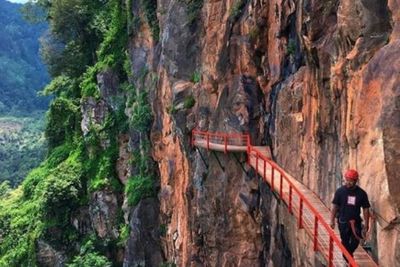 Ondo Langit Semarang, Wisata Ekstrem yang Menantang Adrenalin