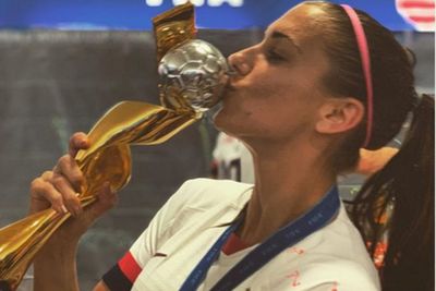 Alex Morgan Sindir Cristiano Ronaldo