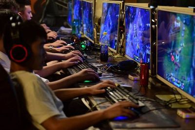 Tencent Batasi Anak-anak di China Bermain Game LoL Selama 2 Jam Sehari