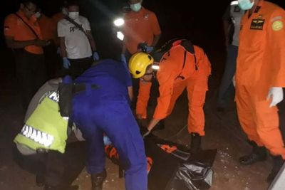 Diduga Keracunan Gas, 4 Pekerja Kapal Meninggal
