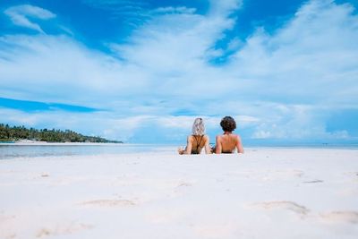 Liburan ke Pantai Bikin Tubuh Lebih Sehat