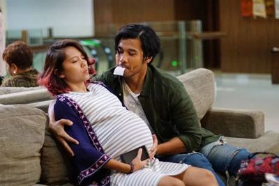 Bukaan 8, Kehidupan Pasangan Milenial Yang Akan Melahirkan