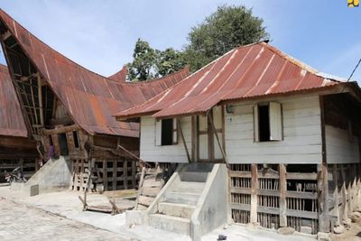 Direnovasi, Rumah Adat Batak Samosir Bakal Jadi Homestay