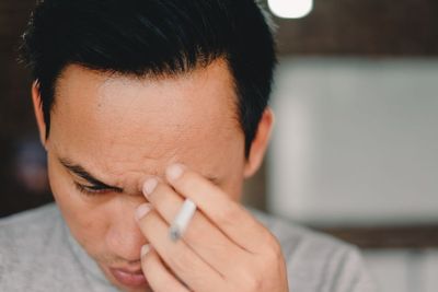 Ternyata Sakit Kepala Bisa Jadi Gejala Stroke Loh!