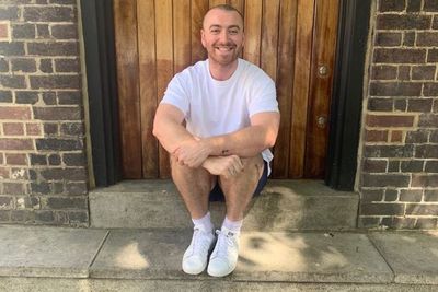 Sam Smith Tegang Menari dalam Video Klip How Do You Sleep?