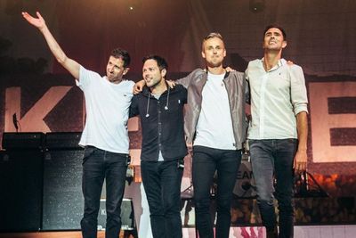 Keane Kembali dengan Single Berorientasi Piano
