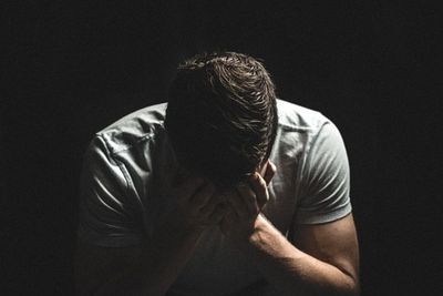 Tips Hindari Penyesalan Atas Keputusan yang Dibuat