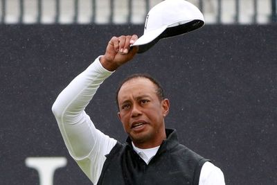 Efek Domino Cederanya Tiger Woods