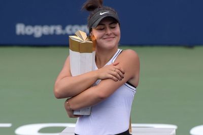 Serena Mundur, Bianca Andreescu Jadi Juara Rogers Cup 2019