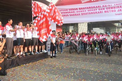 Pangdam Jaya Ikuti Gowes Merdeka Bersama Warga Di BSD City