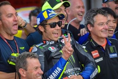 GP Inggris: The Doctor Start Dari Posisi Dua