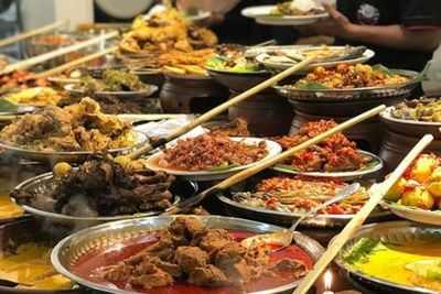 Bukan Nasi Biasa! Ini Kisah Haru di Balik Nasi Kapau yang Jarang Diketahui