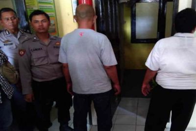 Peras Guru, Wartawan Gadungan Kena OTT