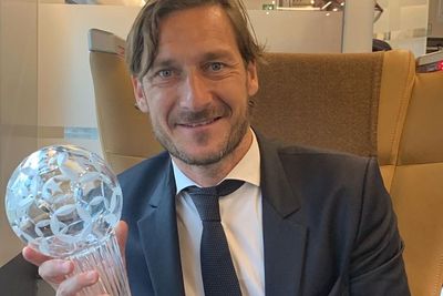 Totti Jagokan Juventus Ketimbang Inter Milan dan AS Roma