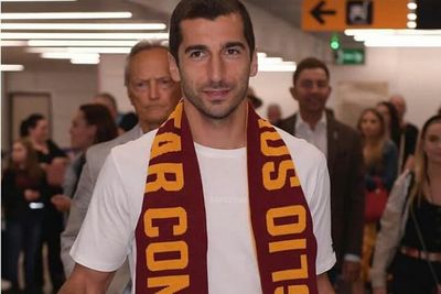 AS Roma Dapatkan Kalinic dan Mkhitaryan