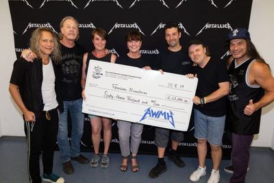 Metallica Sumbang Rp22,7 Miliar untuk Kegiatan Amal