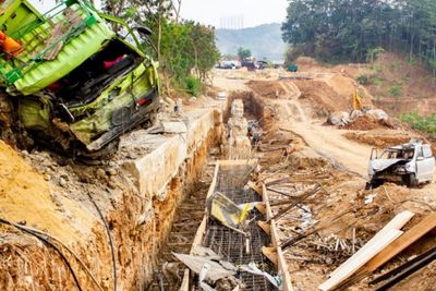 Polisi Selidiki Perusahaan Truk Penyebab Kecelakaan di Tol Cipularang