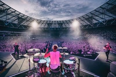 Muse Ungkap Tanggal Rilis dan Isi Box Set Origin of Muse