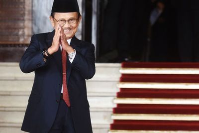 Fakta di Balik Sosok BJ Habibie