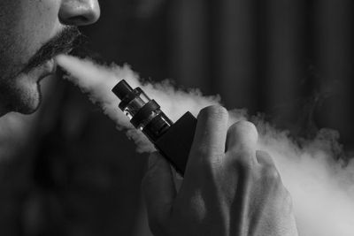 New York Larang Penggunaan Vape Beraroma 
